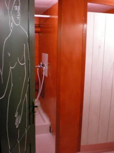 Adonis Guesthouse Batsi Habitación foto